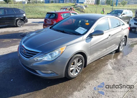 2013 Hyundai Sonata Gls z USA, uszkodzony, nr VIN 5NPEB4AC8DH567064